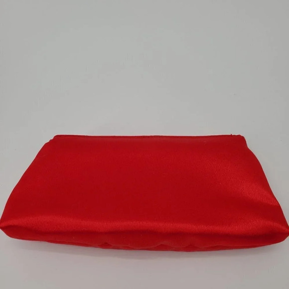 Le Regale Red Silk Evening Bag - Picture 2 of 7